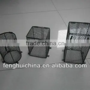 Reptile Vivarium Heat Light Guard Cage thumbnail-1