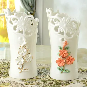 Chinese Gild Hand Made Hollow Out Modern Simple Creative Ceramic Vase For Shopping Mall Decor thumbnail-1