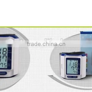 ROHS ,EMC,EN12470-3,Reach Leading Househould High Quality China Manufacturer Parents Use Blood Pressure Monitors Wrist Quality Choice thumbnail-3