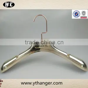 Fashion Electronic Plastic Hanger With Shiny Surface thumbnail-5