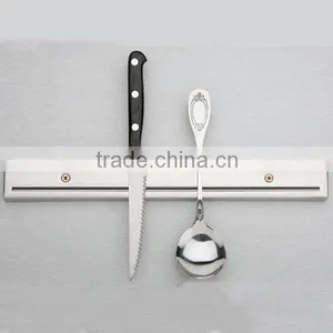 Stainless Steel Wall Mounted Kitchen Knife Wall Rack Magnetic Knife Bar Kitchen Magnetic Knife Strip thumbnail-4