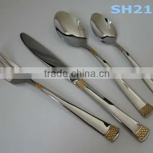 Stainless Steel Gold Plated Cutlery Set thumbnail-1