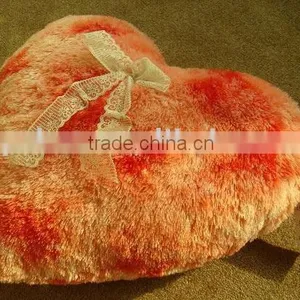 Heart-shaped Plush Cushion thumbnail-1
