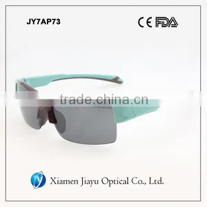 Made in China Fashion Sports Eyewear Polarized thumbnail-1