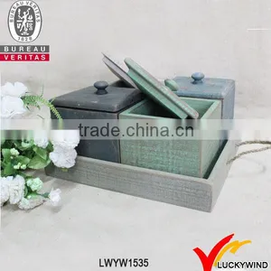 2013 Distressed Antique Garden Wooden Box thumbnail-1