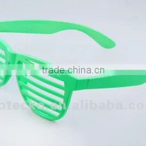 New Design Shutter Shape Glasses Frames thumbnail-1