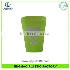 Plastic Water Drinking Cup With Heart Shape Imprint thumbnail-2