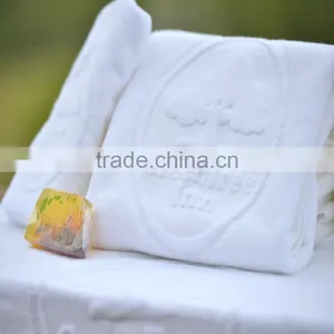 100% Cotton Baiyi Home Textile Terry Jarcquad Face Towel 35*75cm for Home and Hotel Use Suppliers thumbnail-1
