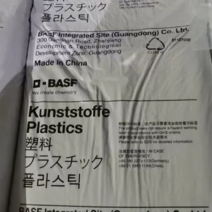 BASF A3WG7 PA66 allemande BSF A3WG7 Fibre de verre 35%, Résistance au vieillissement et haute résistance aux chocs pour applications automobiles thumbnail-4