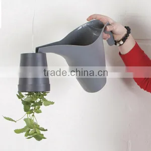 Esschert Design Special Hanging Plastic Roman Style Flower Pot Supplier's Choice thumbnail-2