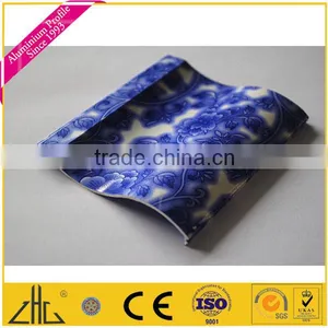 Wow!! Heat Transfer Artistic Blue-and-white Porcelain Aluminium Extrusion for Furniture , Teakwood Marble Look Aluminium Profile thumbnail-5