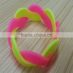 2013 New Silicone Bracelet thumbnail-1