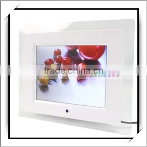 China Wholesale Wide Screen Slim 8 Inch Digital Photo Frame thumbnail-1