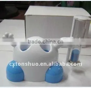 Toothbrush Holder thumbnail-1