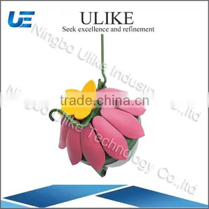 Best Selling Plastic Hummingbird Feeder thumbnail-1
