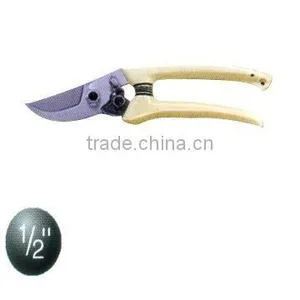 Hand Pruner thumbnail-1