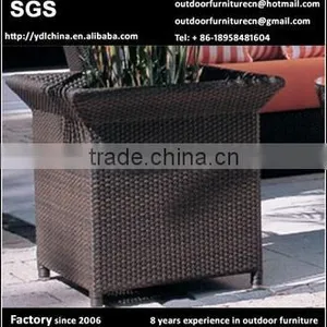 Outdoor Poly Rattan Flower Pot thumbnail-1