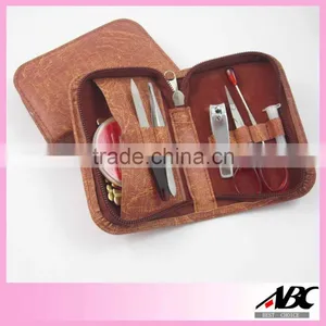 Portable Travel Sewing Kit thumbnail-1