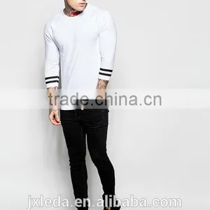 New Customize Summer White Varsity Sleeve 3/4 Sleeve Muscle T-shirt Men thumbnail-4