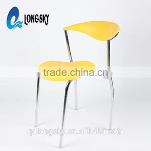 LS-4026A Plastic Blue Dining Chair Hotel Furniture Manufacturer in China Best Selling Iron Frame Blue Plastic Chair With Armrest thumbnail-5