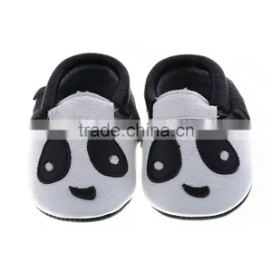 Embroidesy 100% Cow Leather Moccasins for Babies thumbnail-3