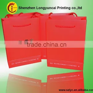 Shenzhen Factory OEM Silver Stamping Cheap Paper Bag Printing thumbnail-1