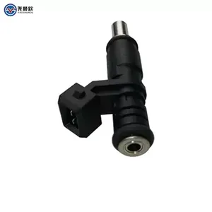 Mercedes-Benz Urea Heating Joint OM457 Engine Parts A0001400030 Original Factory thumbnail-1