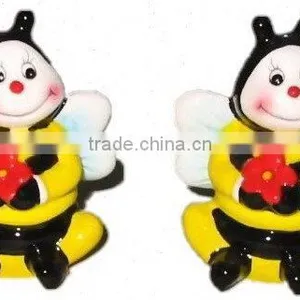Ceramic Salt and Pepper Shaker thumbnail-1