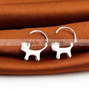 Lovely Jumping Cat Post Stud Earrings for Women thumbnail-1