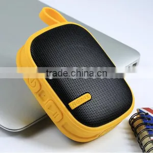 Remax X2 Portable Bluetooth Speaker With FM Radio Mic Hands Free Function thumbnail-5