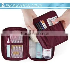 Custom Nylon Makeup Bag Portable Cosmetic Bag thumbnail-2