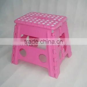 Family and Outdoor Portable Folding Plastic Stool thumbnail-4