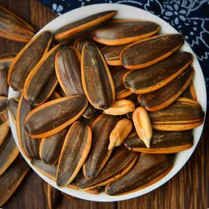 Roasted Sunflower Seeds Pecan Flavor Chinese Famous Snacks thumbnail-1