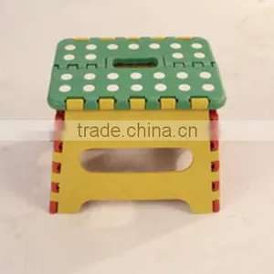 Cheap Small Folding Plastic Chairs thumbnail-3