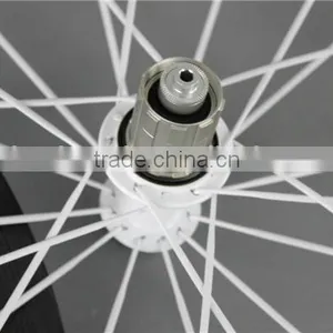 Carbon 50mm Road Bike Wheelset High Strength Full Carbon Fiber Road Bike Wheelset 50C thumbnail-5