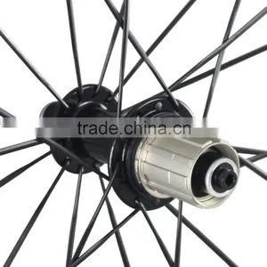 2016 New Clincher Tubeless Ready Bicycle l Rims 700c Wide 27mm Road Bike Carbon Wheels W40C Bike Wheels Carbon thumbnail-5