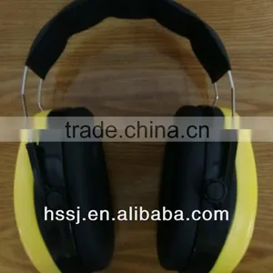 2016 Hot Selling CE Ear Muffs 29db Soft Foam Cushions CE Soundproof Aviation Earmuffs for Sale thumbnail-1