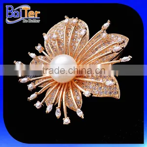 China Made Wholesale Fresh Water Pearl Gold Brooch/Fashion Gold Plated Brooch thumbnail-1