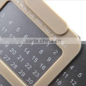 New Products on China Market Rectangle Paper-extracting Rolling Yearly Cardboard Calendar Stand/classic Desktop Calendar Stand thumbnail-3