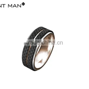 Wholesales 8mm Titanium Rings Black Wedding Band for Men Carbon Fiber Titanium Ring Engagement Ring thumbnail-4