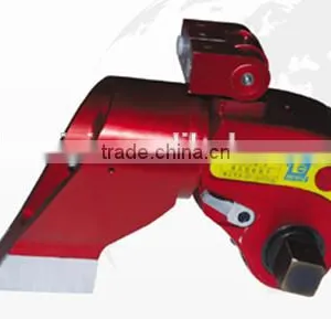 THE SQUARE DRIVE HYDRAULIC TORQUE WRENCH thumbnail-1