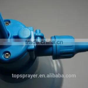 1Lhandheld Pressure Hand Water Pump Sprayer Used in Garden and Farm thumbnail-3