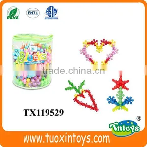 Plastic Snowflake DIY Building Blocks Toys New Creative Puzzle Toys for Kids thumbnail-1