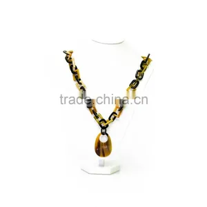 Necklace Made From Natural Horn in Vietnam, Beautiful and Elegant Designs, Eye-catching Colors thumbnail-6