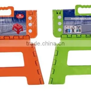 Hot Sale EN14183 Multifunction Colorful Plastic Stool thumbnail-3