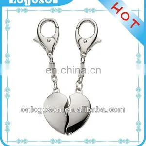 Christmas Gift of Heart Shape Metal Key Chain thumbnail-6