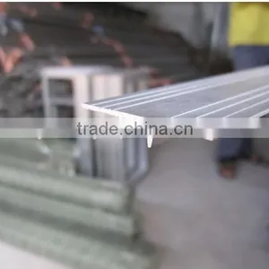 Best Popular Aluminium Extrusion Profile of Blinds With All Kind of Finish for All Over the World thumbnail-4