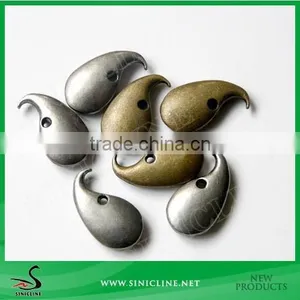 Sinicline Die Cutting Irregular Metal Label for Garment thumbnail-1