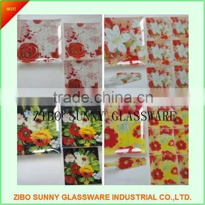 Decal Glass Plate Tray in Square Shape thumbnail-1