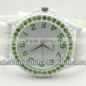 Trend Design Lady's Fake Diamond Watch in Dongguan thumbnail-1